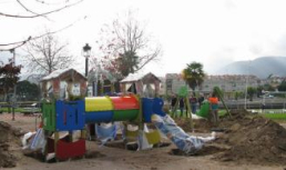 2017 12 14 renovacion parques infantiles nigran uai