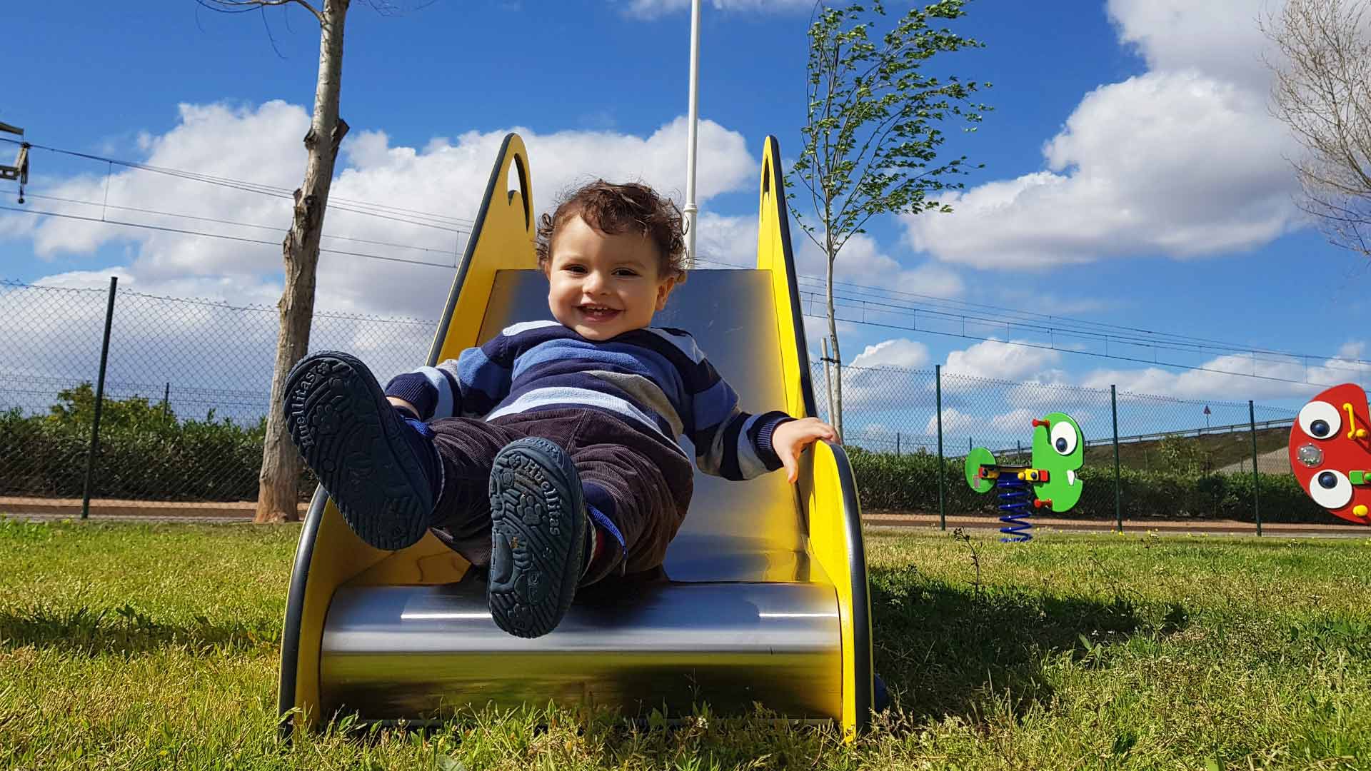 Toboganes para parques infantiles - Mobipark