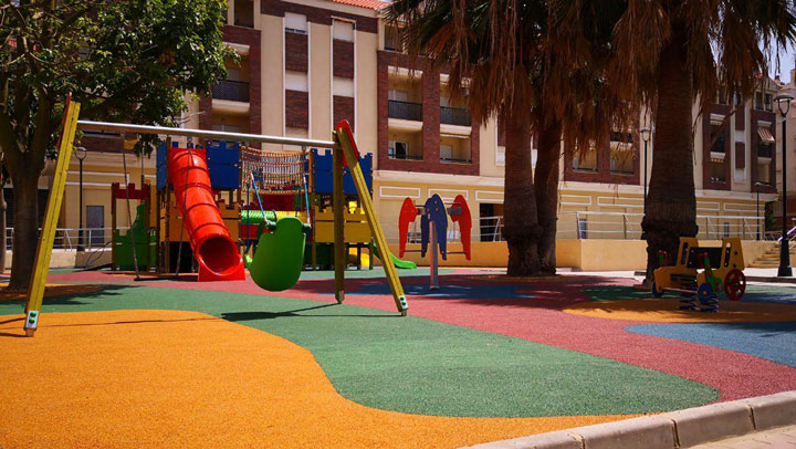 Pavimento De Caucho Continuo Para Parques Infantiles Toledo