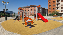 Mobipark parque infantil inclusivo Monjarín Pamplona