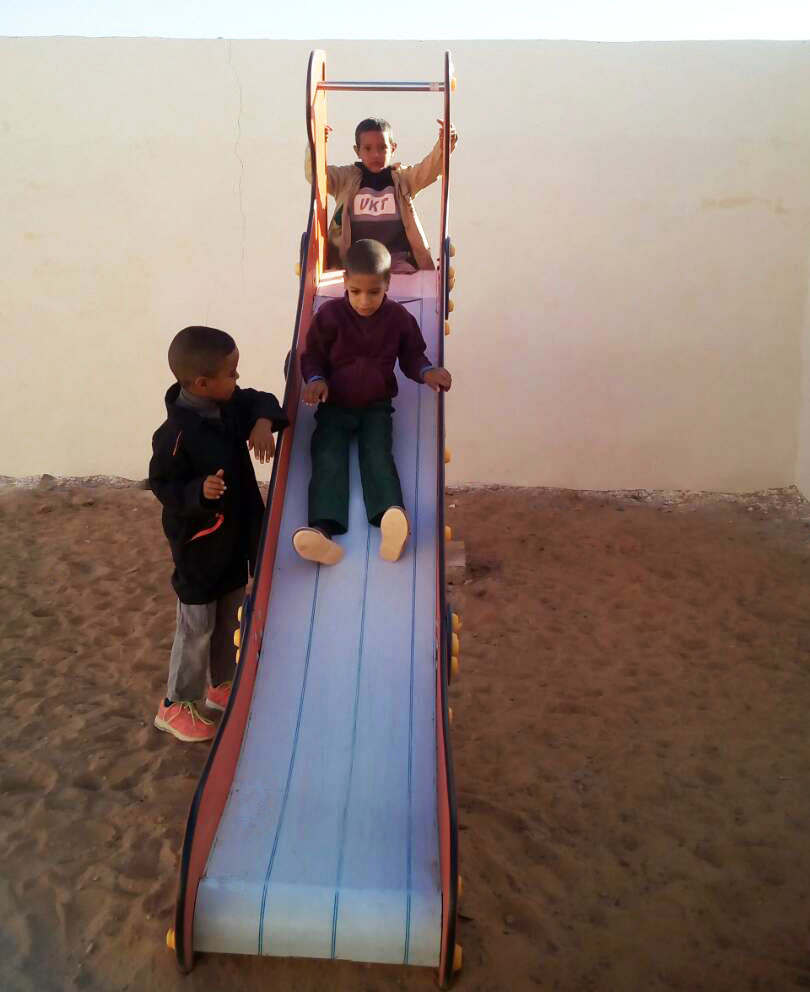 18 1 18 juegos infantiles campamento refugiados tindouf argelia 03